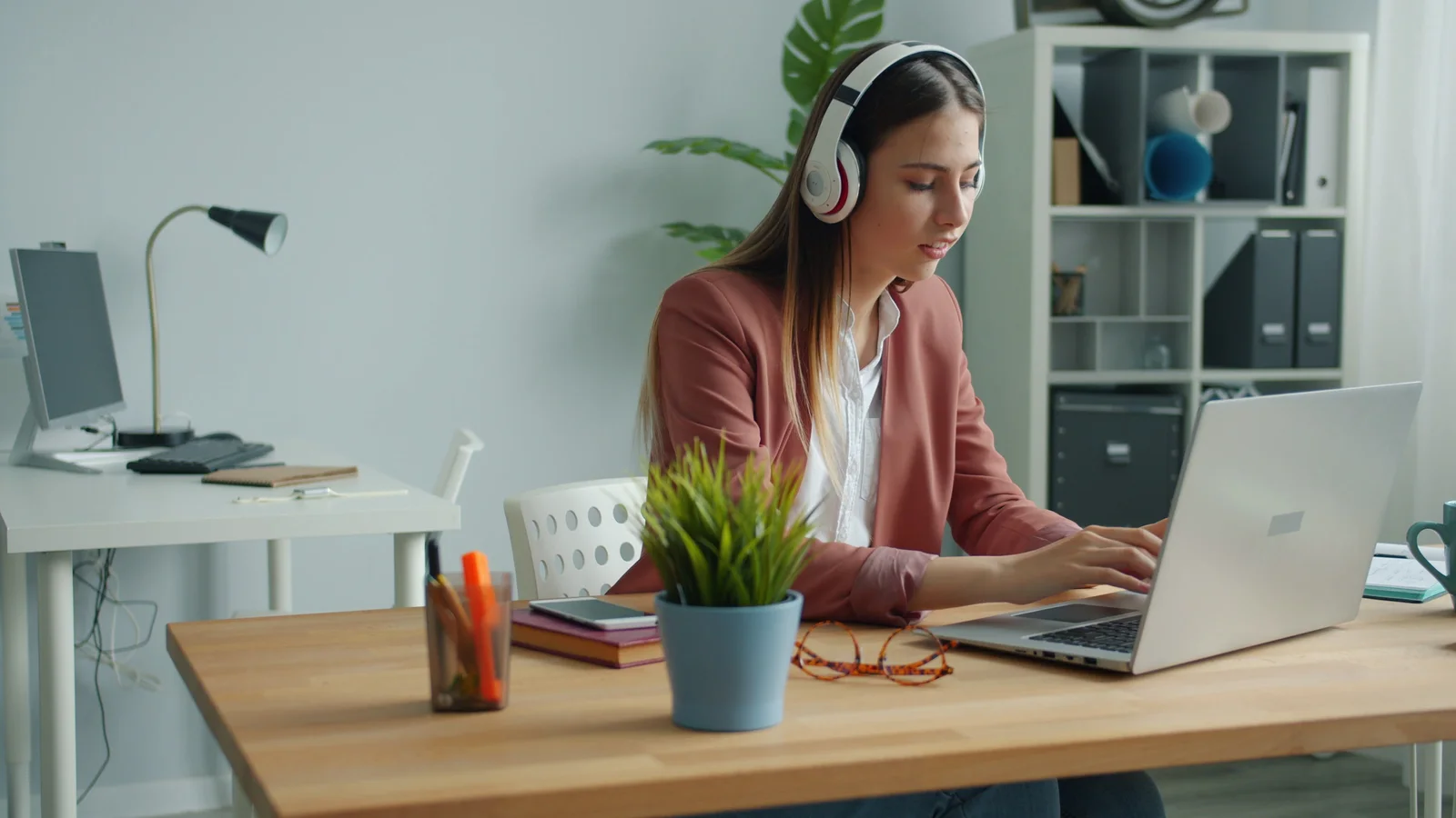 How to transition to a remote career in 2026